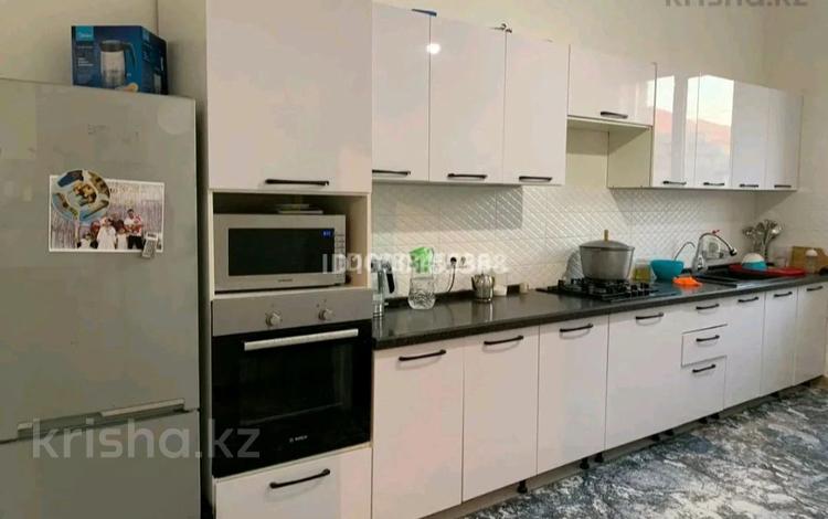 Отдельный дом · 4 комнаты · 130 м² · 5 сот., мкр Атамура, 2 34 за 32 млн ₸ в Атырау — фото 2