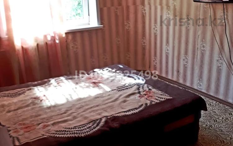 2-комнатная квартира · 53.2 м² · 5/5 этаж, мкр Юго-Восток, Мкр Степной 2 2 за 16 млн ₸ в Караганде, Казыбек би р-н — фото 2