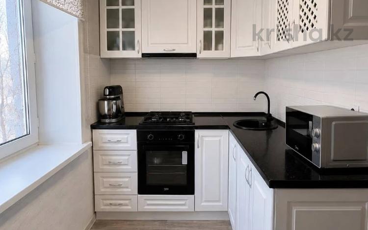 3-комнатная квартира · 60 м² · 5/9 этаж, мкр Юго-Восток, Строителей 25 за 23 млн ₸ в Караганде, Казыбек би р-н — фото 7