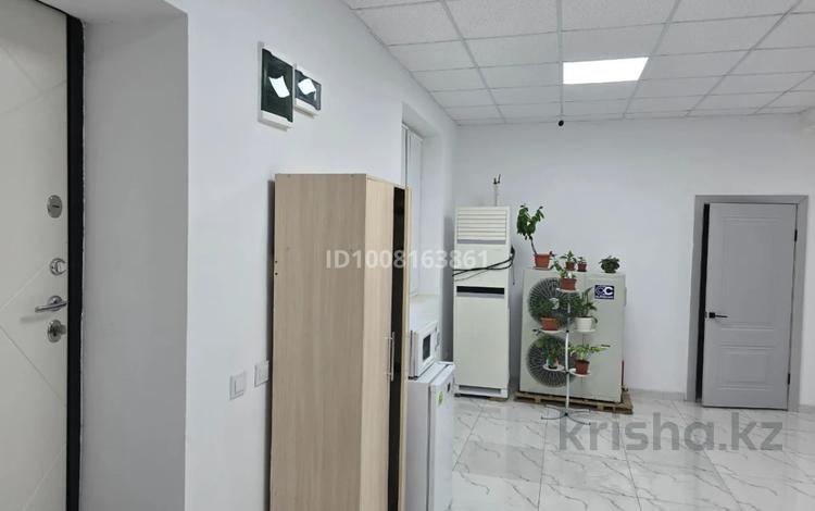 Еркін, кеңселер · 157 м², бағасы: ~ 70.7 млн ₸ в Актау, 24-й мкр — фото 12