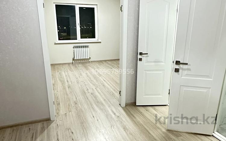 2-комнатная квартира, 61.3 м², 4/16 этаж, Ахмирово, Сатпаева 55/12