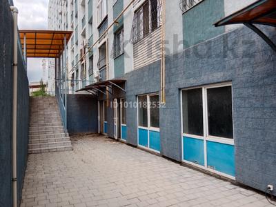 Свободное назначение, офисы, магазины и бутики, склады, общепит, салоны красоты, медцентры и аптеки, образование, развлечения · 55 м² за 16.5 млн 〒 в 