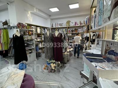 Магазины и бутики • 25 м² за 200 000 〒 в Шымкенте, Енбекшинский р-н