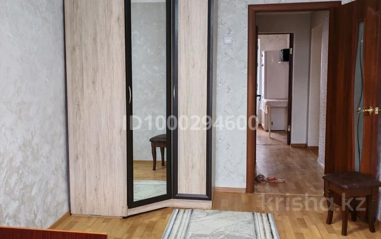 2 бөлме · 49 м² · 5/6 қабат, мкр 12 16, бағасы: 35 000 ₸ в Актобе — фото 12