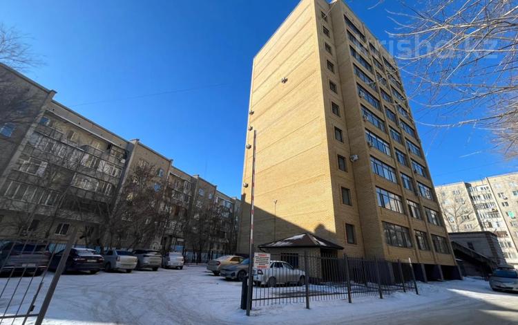 2-комнатная квартира · 82 м² · 3/10 этаж, Победы 13а за 45 млн ₸ в Семее — фото 11