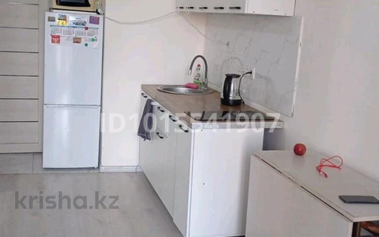 1-бөлмелі пәтер · 26 м² · 6/12 қабат, Шұғыла ш/а. 340/35, бағасы: 18 млн ₸ в Алматы, Наурызбайский р-н — фото 2