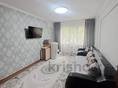 3-комнатная квартира · 74 м² · 1/5 этаж, Шакарима 93 за 25 млн 〒 в Усть-Каменогорске