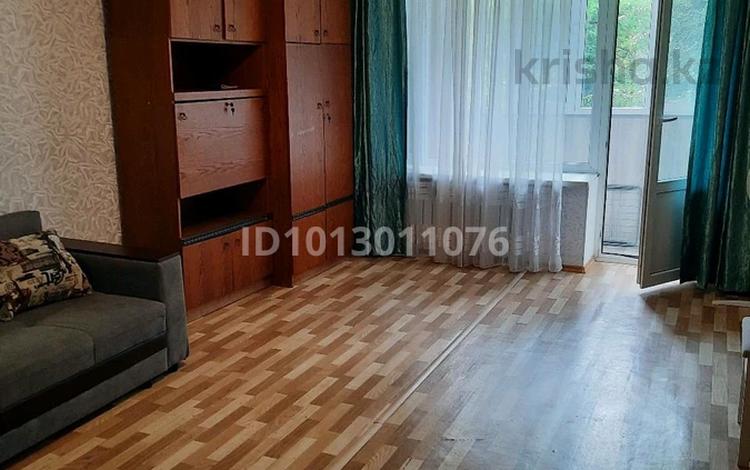 1-комнатная квартира · 42 м² · 3/5 этаж, Айтеке би 150 за 270 000 ₸ в Алматы, Алмалинский р-н — фото 2
