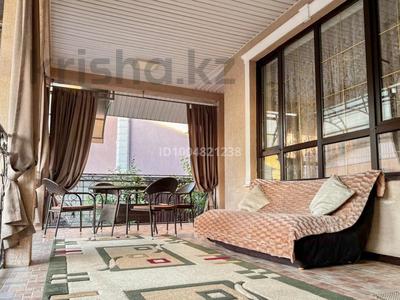 Жеке үй · 8 бөлме · 500 м² · 8 сот., мкр Акжар 1/74 — Абая и Алатау, бағасы: 190 млн 〒 в Алматы, Наурызбайский р-н