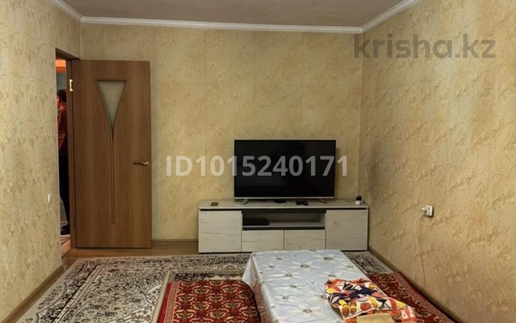 2-комнатная квартира · 49.7 м² · 3/5 этаж, Абдразакова 3 за 18 млн ₸ в Шымкенте, Аль-Фарабийский р-н — фото 2