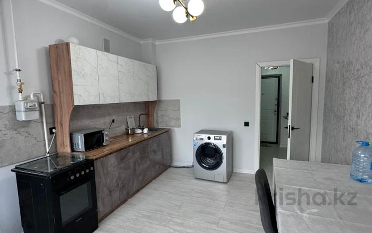 2-бөлмелі пәтер · 63.2 м² · 2/9 қабат, Алтын орда 11тк1, бағасы: 30 млн ₸ в Актобе — фото 8