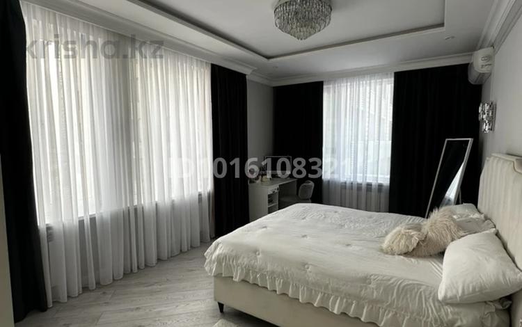3-бөлмелі пәтер · 100 м² · 10/12 қабат, Розыбакиева 388/Б3, бағасы: 140 млн ₸ в Алматы, Бостандыкский р-н — фото 2