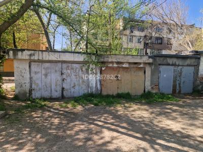 Гаражи и паркинги в Шымкенте: Гараж · 24 м² · Тауке хана 41 — Напротив кафе Istambul за 2.8 млн 〒 Гараж · 24 м² · Тауке хана 41 — Напротив кафе Istambul за 2.8 млн 〒 в Шымкенте, Аль-Фарабийский р-н