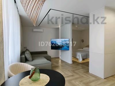 Продажа квартир в Восточно-Казахстанской обл.: 2-комнатная квартира · 42 м² · 5/5 этаж, Ауэзова 1 — Славского за 30 млн 〒 2-комнатная квартира · 42 м² · 5/5 этаж, Ауэзова 1 — Славского за 30 млн 〒 в Усть-Каменогорске, Ульбинский