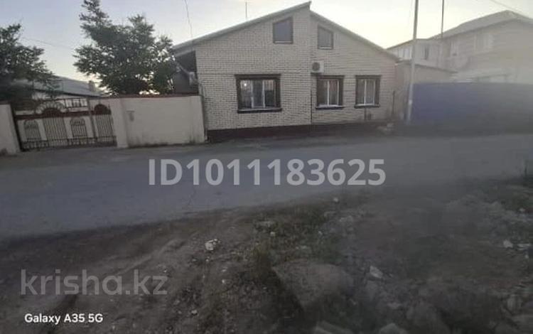 Отдельный дом · 6 комнат · 180 м² · 10 сот., мкр. Алмагуль, Евгений Брусиловский 25 — Чехов за 37 млн ₸ в Атырау — фото 2