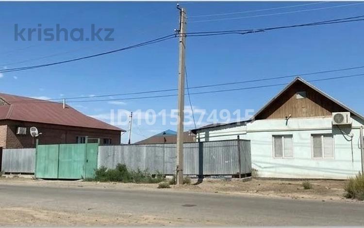 Отдельный дом · 3 комнаты · 84 м² · 10 сот., мкр Мясокомбинат, 5-я 14 — Дина базары за 38 млн ₸ в Атырау — фото 2