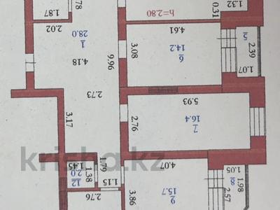 4-бөлмелі пәтер · 127 м², Алтын орда ш/а., Тауелсиздик 24 А, бағасы: ~ 41.9 млн ₸ в Актобе, мкр. Алтын орда