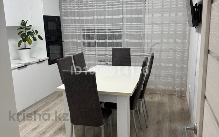 2-бөлмелі пәтер · 60 м² · 5/6 қабат, Юбилейный — Kostanay Plaza, бағасы: 300 000 ₸ в Костанае — фото 2