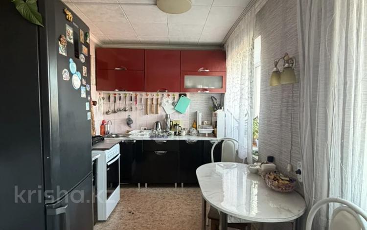 2-комнатная квартира · 41.8 м² · 5/5 этаж, Титова 140 за 12.8 млн ₸ в Семее — фото 2