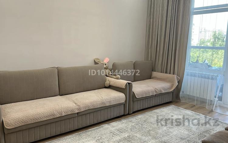 1-комнатная квартира · 42 м² · 4/10 этаж, Орынбор 13 за 250 000 ₸ в Астане, Есильский р-н — фото 2