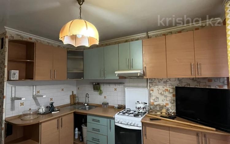 2-комнатная квартира · 52 м² · 2/5 этаж, мкр Казахфильм 41 за 270 000 ₸ в Алматы, Бостандыкский р-н — фото 2
