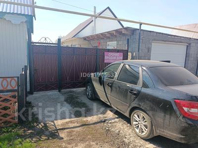 Отдельный дом · 3 комнаты · 140 м² · 7.3 сот., Железнодорожная 136 — Маг айсберг за 19 млн 〒 в Аксае