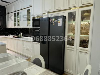 4-комнатная квартира · 153.5 м² · 10/15 этаж, Микрорайон Мамыр-1 26/1 за 150 млн ₸ в Алматы, Ауэзовский р-н