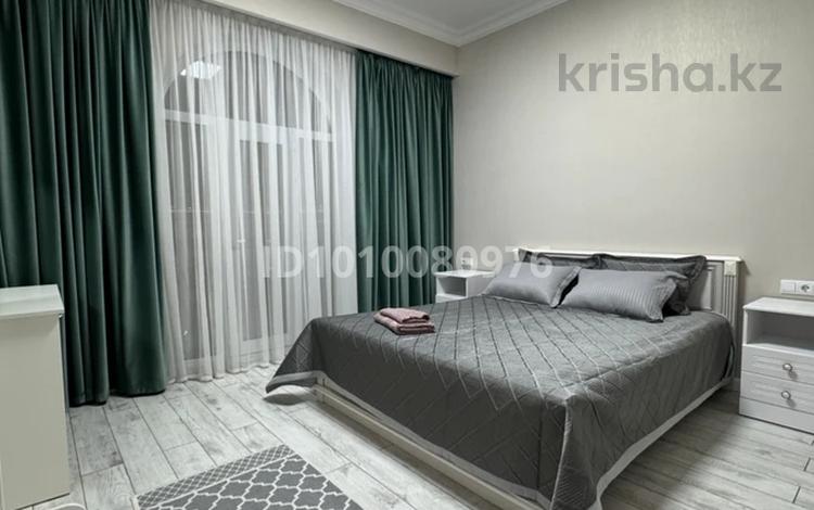 2-бөлмелі пәтер · 60 м² · 14/15 қабат, 17-й мкр, ​17-й микрорайон 6, бағасы: 330 000 ₸ в Актау — фото 2