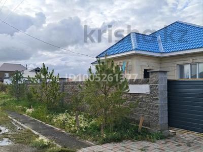 Отдельный дом · 4 комнаты · 180 м² · 10 сот., мкр Уркер, Бекет ата 71 за 55 млн 〒 в Астане, Нура р-н