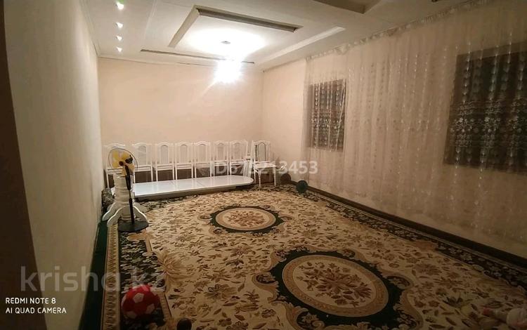 Отдельный дом • 5 комнат • 150 м² • , мкр Сауле , ул Маякум за 16 млн 〒 в Шымкенте, Аль-Фарабийский р-н — фото 2