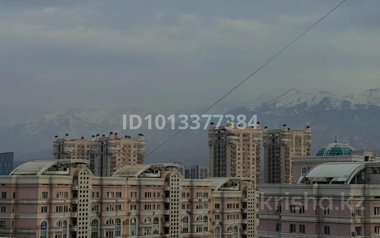2-бөлмелі пәтер · 92.8 м² · 18/18 қабат, Навои — Торайгырова, бағасы: 65 млн ₸ в Алматы, Бостандыкский р-н — фото 2