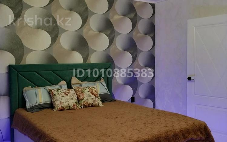 2-комнатная квартира · 55 м² · 2/15 этаж, Шакарима 60 — Кондиционер. Кабанбай батыра 48 за 20 000 ₸ в Семее — фото 13