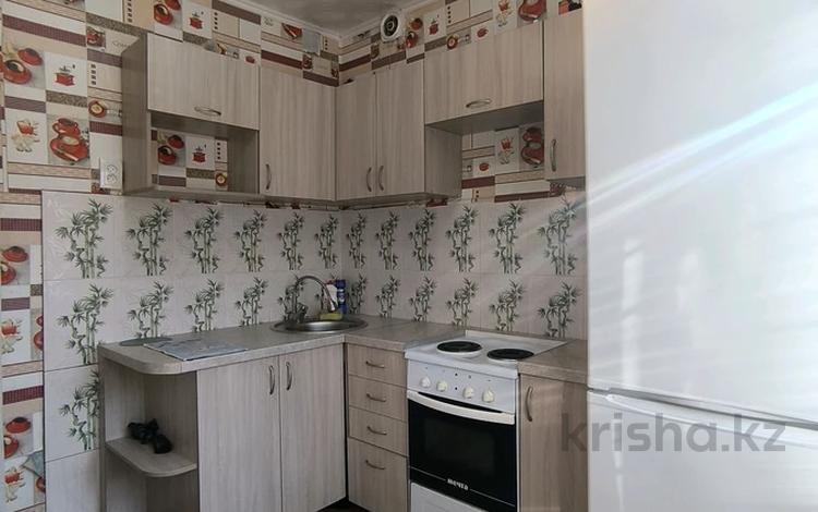 2-бөлмелі пәтер · 44 м² · 2/5 қабат, Казахстан 110, бағасы: 160 000 ₸ в Усть-Каменогорске, Ульбинский — фото 2