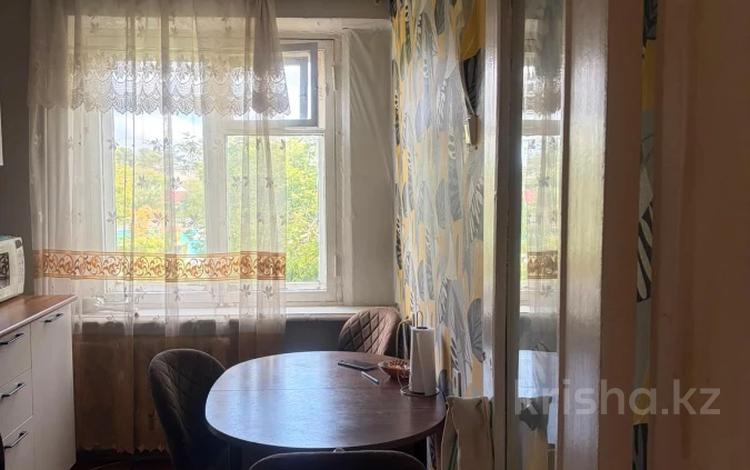 2-бөлмелі пәтер · 50.6 м² · 4/5 қабат, Темирбаев 10, бағасы: 18 млн ₸ в Костанае — фото 2