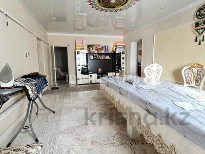 Жеке үй · 6 бөлме · 161 м² · 10 жүзд., ул. Абая 70, бағасы: 15 млн ₸ в Кызылтобе