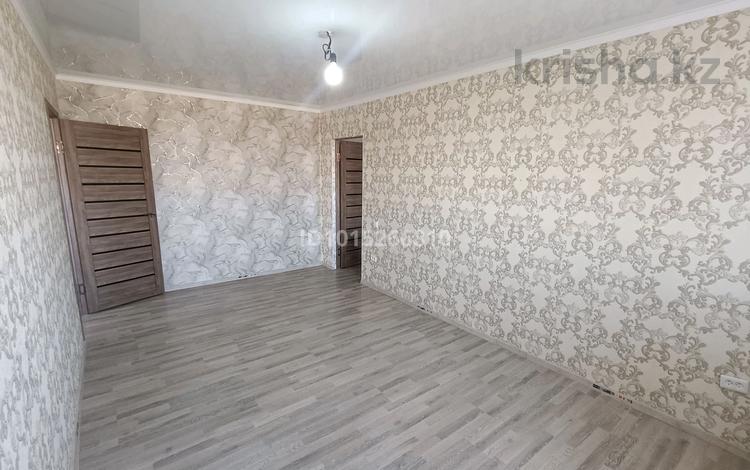 3-бөлмелі пәтер · 68 м² · 7/9 қабат, проспект Абая 68а, бағасы: 15 млн ₸ в Шахтинске — фото 2