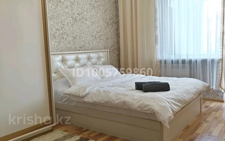 3-комнатная квартира · 110 м² · 10/18 этаж, Туркестан 2 — Әбу Даби Плаза за 25 000 ₸ в Астане, Есильский р-н — фото 2