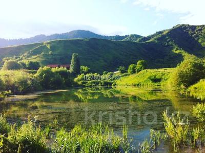 Отдельный дом · 4 комнаты · 180 м² · 100 сот., мкр Бутаковка — Алма тау за 300 млн 〒 в Алматы, Медеуский р-н