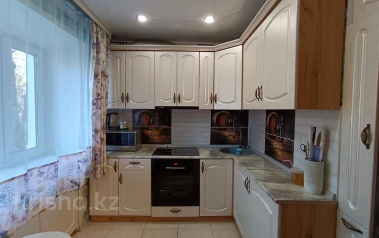 2-бөлмелі пәтер · 42.2 м² · 2/5 қабат, Пришахтинск, Зелинского, бағасы: 15.5 млн ₸ в Караганде, Алихана Бокейханова р-н — фото 10