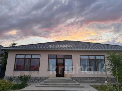 Часть дома · 4 комнаты · 224 м² · 12 сот., мкр Томарлы, Политехнический 23 за 40 млн 〒 в Атырау