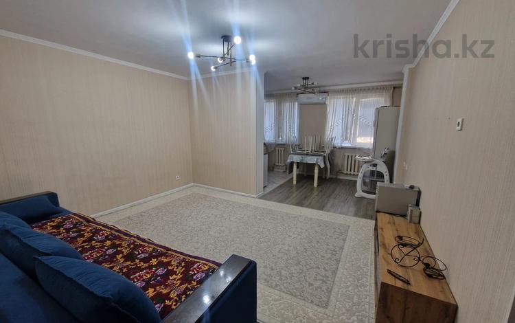 3-комнатная квартира · 73.5 м² · 4/9 этаж, мкр Нурсат 2 35 за 230 000 ₸ в Шымкенте, Каратауский р-н — фото 2