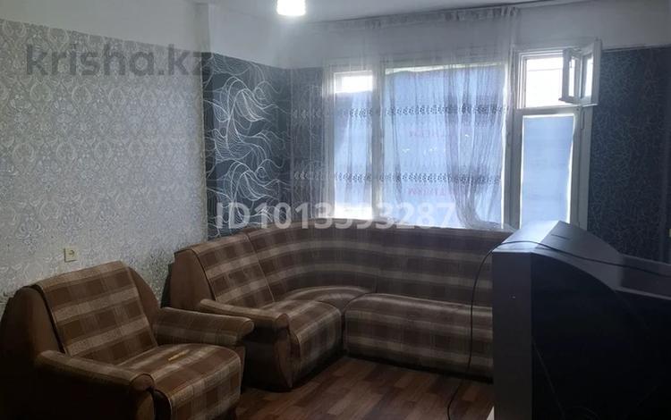 1-комнатная квартира · 36 м² · 5/5 этаж, Утепова 11 за 120 000 ₸ в Усть-Каменогорске — фото 2