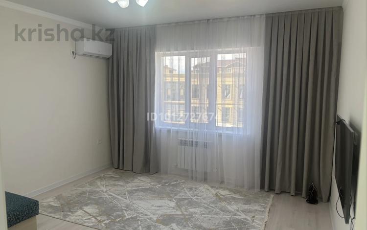 1-комнатная квартира · 42 м² · 4/9 этаж, мкр Нурсая, Елорда 6/4 за 200 000 ₸ в Атырау — фото 2