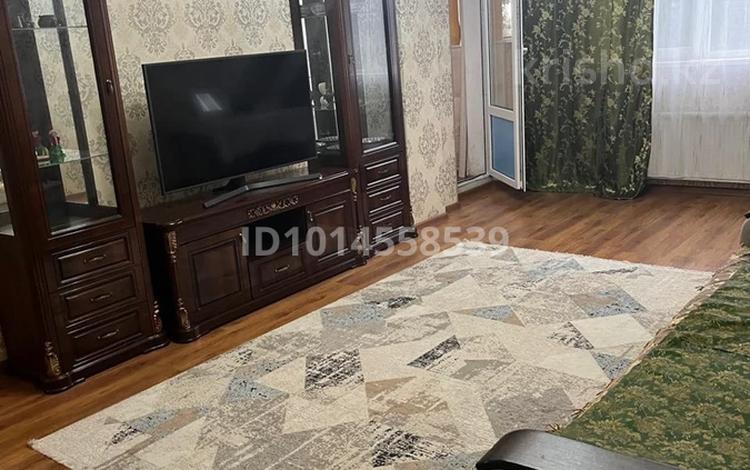 2-комнатная квартира · 72 м² · 4/19 этаж, Брусиловского 167 за 350 000 ₸ в Алматы, Алмалинский р-н — фото 2