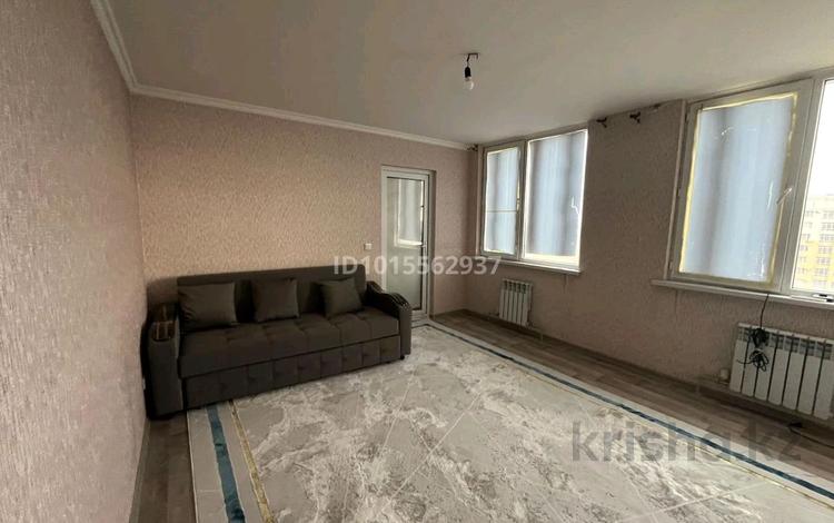 3-бөлмелі пәтер · 50 м² · 11/12 қабат, 9 коше 32/1 75 — Туран молдығы касы, Шымкент тас жолы бойы, 28 мектеп жакын, бағасы: 120 000 ₸ в Туркестане — фото 2