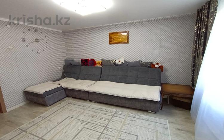 3-комнатная квартира · 58.1 м² · 1/5 этаж, М. Ауэзова 59а за 13.7 млн ₸ в Аксу — фото 2
