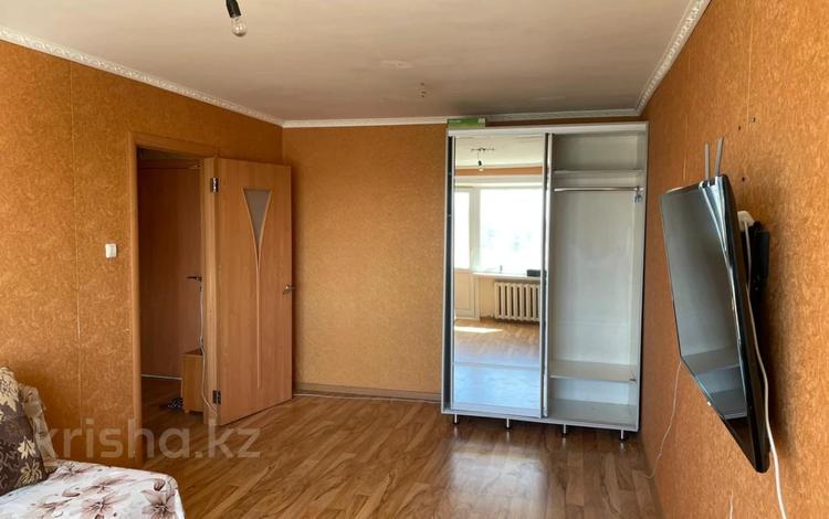 1-бөлмелі пәтер · 34 м² · 8/9 қабат, Б. Момышулы 2, бағасы: 8 млн ₸ в Аксу — фото 16