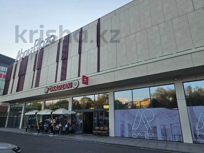 Свободное назначение, офисы, магазины и бутики, склады, общепит, салоны красоты, фитнес и спорт, медцентры и аптеки, образование, развлечения, конференц-залы, кабинеты и рабочие места, студии · 180 м² за 3.9 млн ₸ в Алматы, Ауэзовский р-н