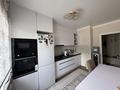 2-бөлмелі пәтер · 64 м² · 1/6 қабат, мкр Кокжиек 34, бағасы: 43 млн ₸ в Алматы, Жетысуский р-н — фото 15