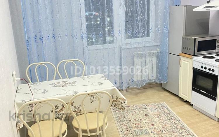 1-комнатная квартира · 42.4 м² · 9/10 этаж, Каныша Сатпаева 57/2 — Драмтеатрдың арты за 19.9 млн ₸ в Усть-Каменогорске — фото 2